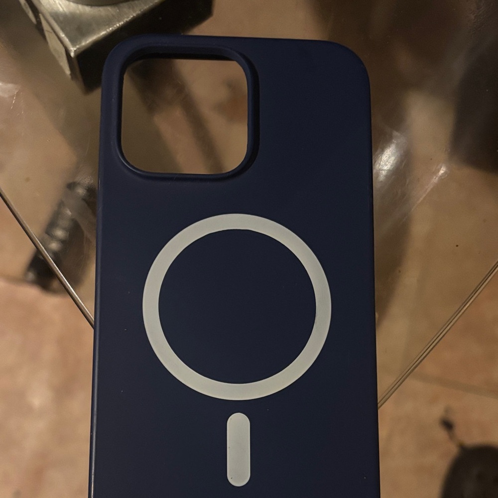 Sleek Midnight Blue MagSafe Phone Case